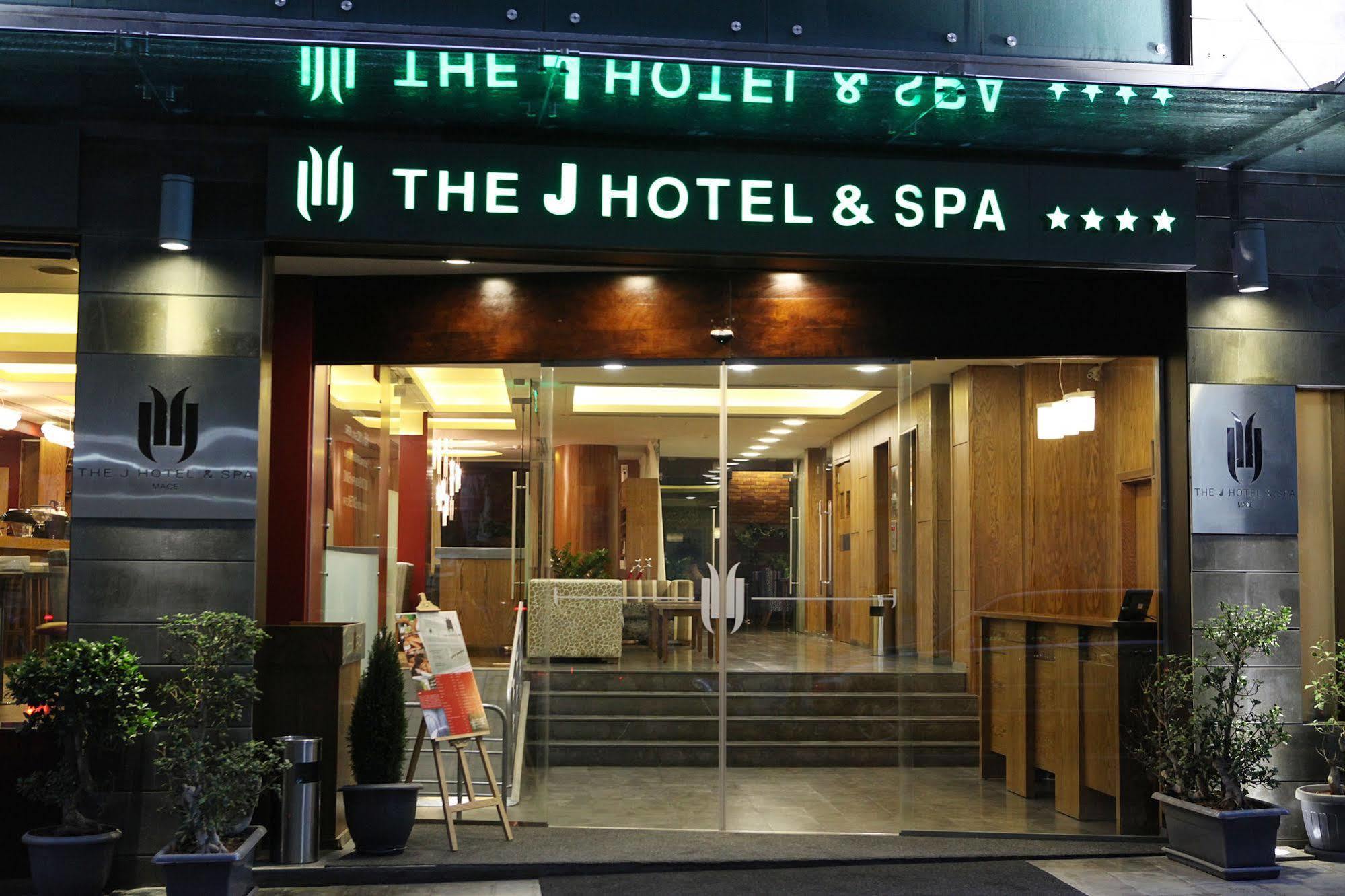 Hotel The J & Beirut