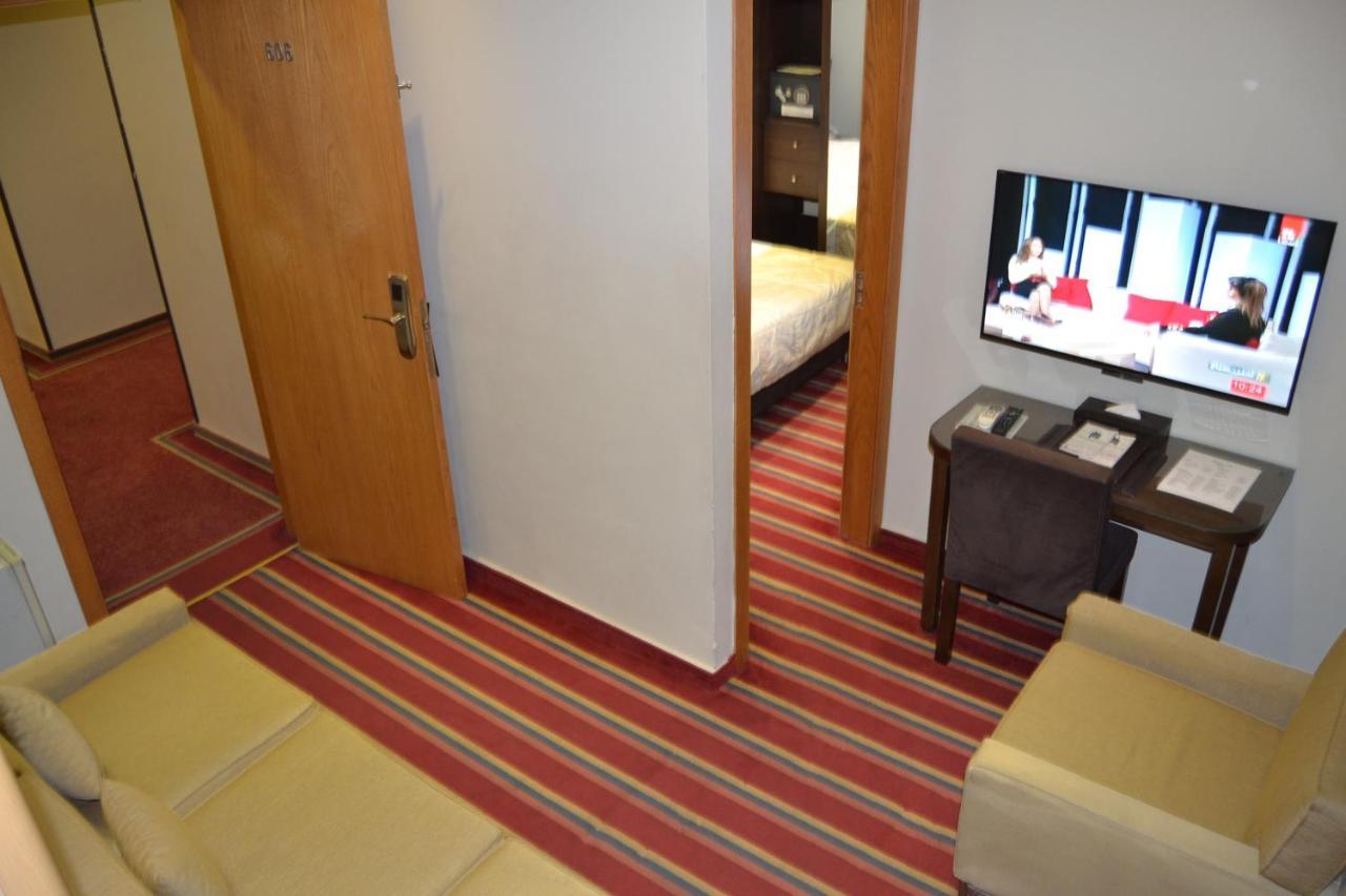 Hotel The J & Beirut